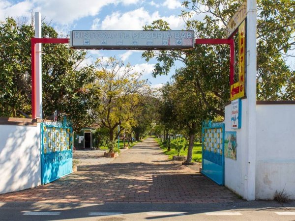 negozio in vendita a Calatabiano