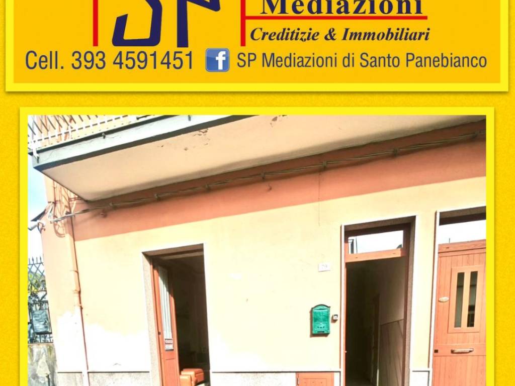 casa indipendente in vendita a Calatabiano