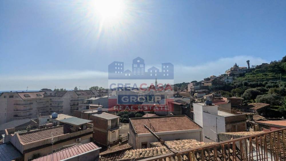 casa indipendente in vendita a Calatabiano