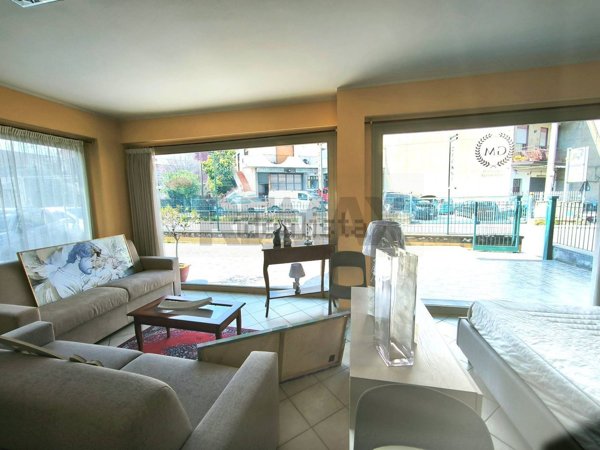 negozio in vendita a Calatabiano