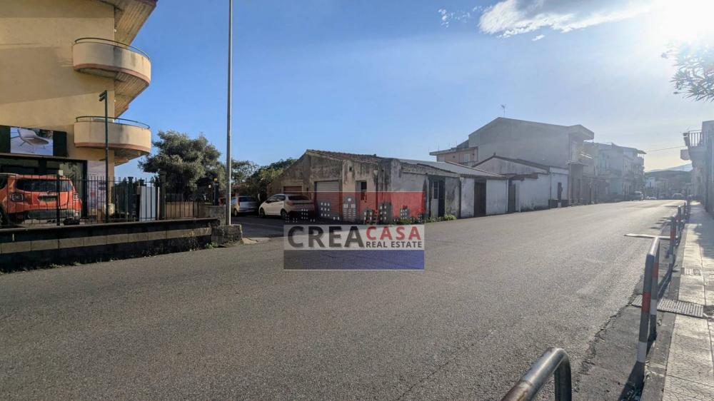 terreno agricolo in vendita a Calatabiano in zona Lapide Pasteria