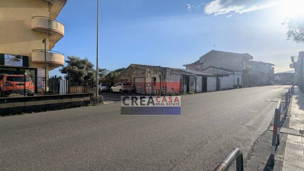 terreno agricolo in vendita a Calatabiano in zona Lapide Pasteria