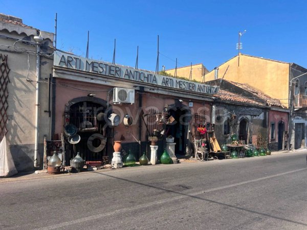 casa indipendente in vendita a Calatabiano in zona Lapide Pasteria