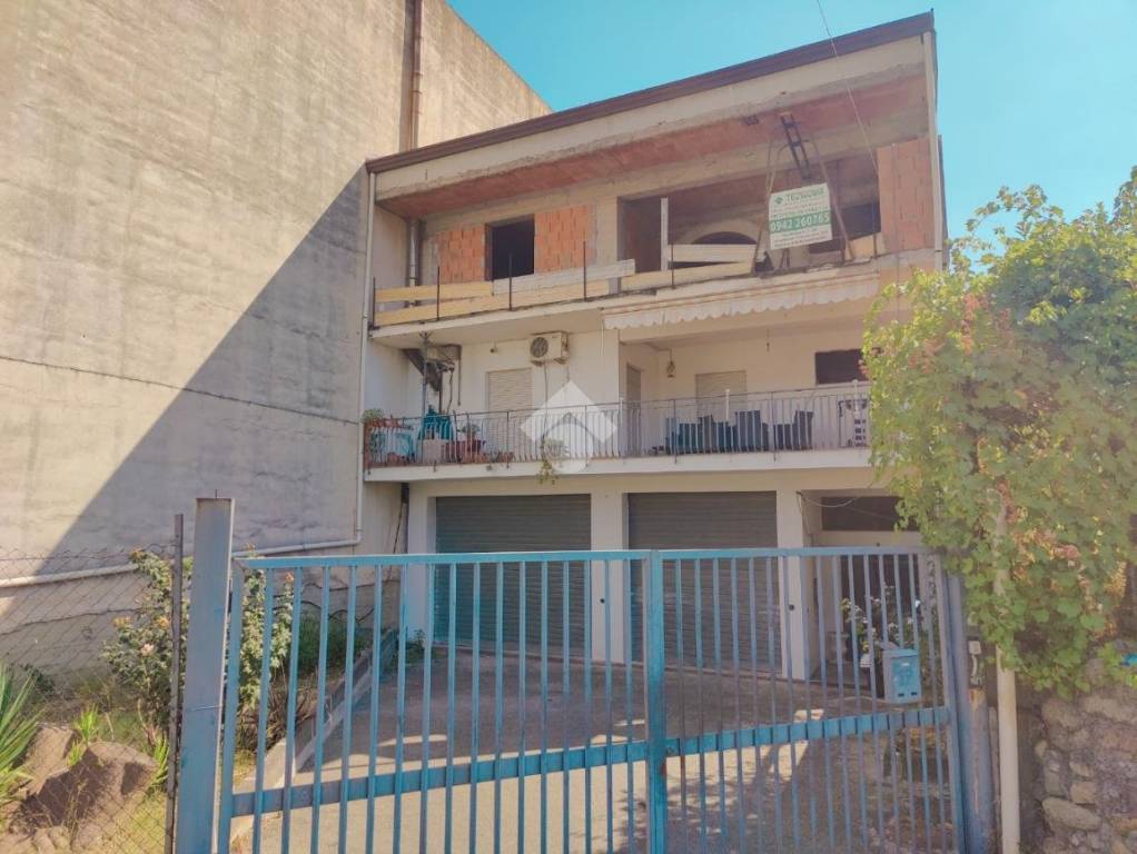 appartamento in vendita a Calatabiano
