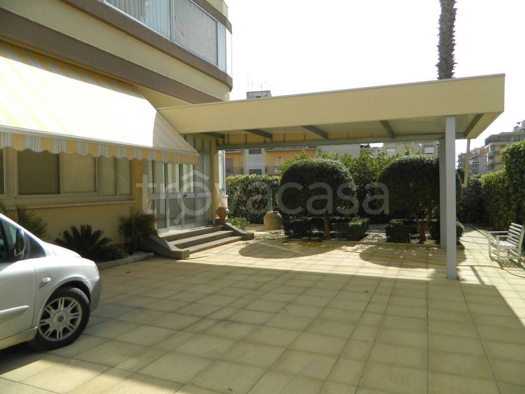casa indipendente in vendita a Caltagirone