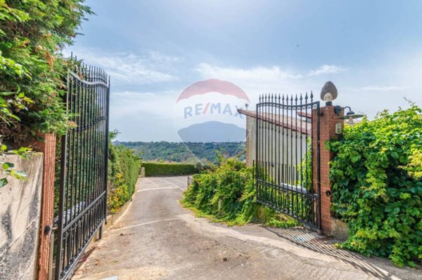 casa indipendente in vendita a Caltagirone