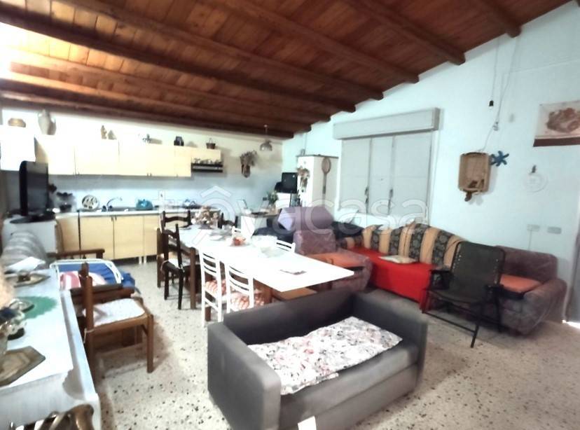 casa indipendente in vendita a Caltagirone