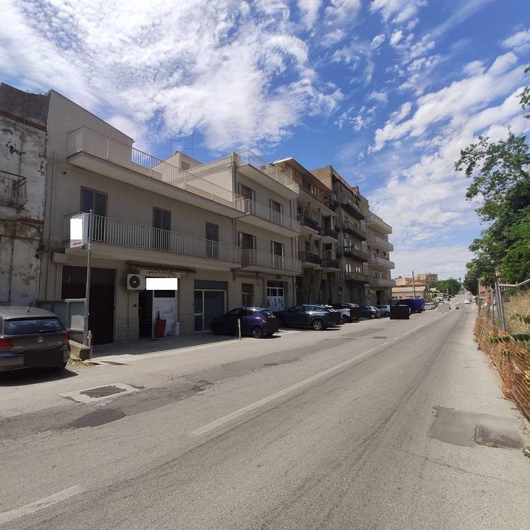 casa indipendente in vendita a Caltagirone