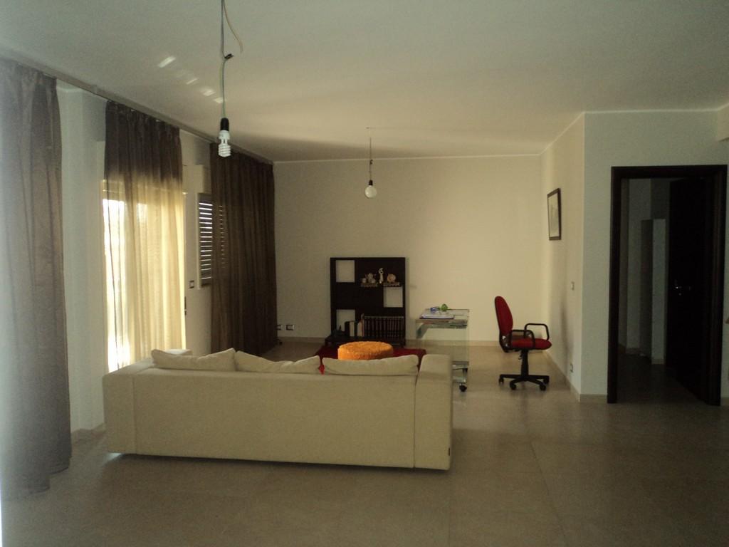casa indipendente in vendita a Caltagirone