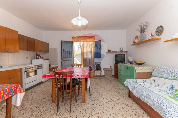 casa indipendente in vendita a Caltagirone