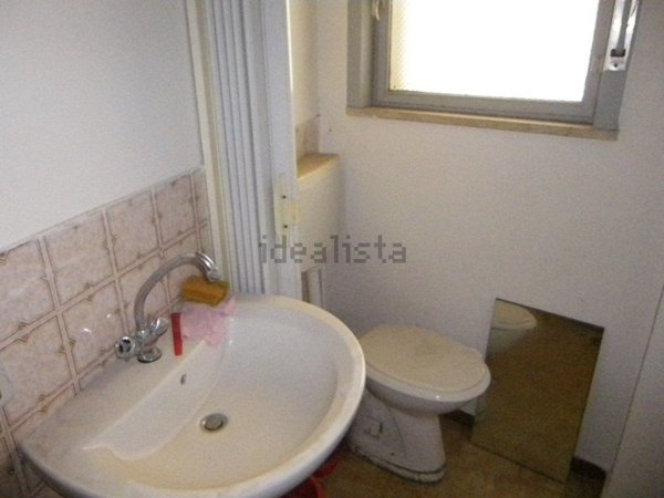 negozio in vendita a Caltagirone