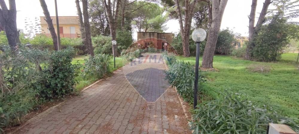 casa indipendente in vendita a Caltagirone