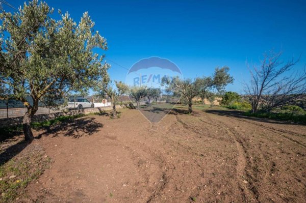 casa indipendente in vendita a Caltagirone