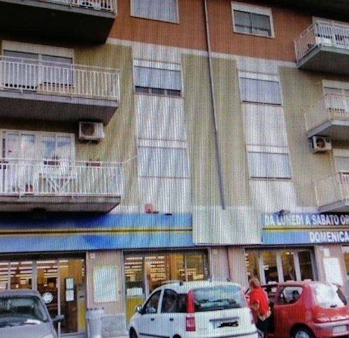 negozio in vendita a Caltagirone