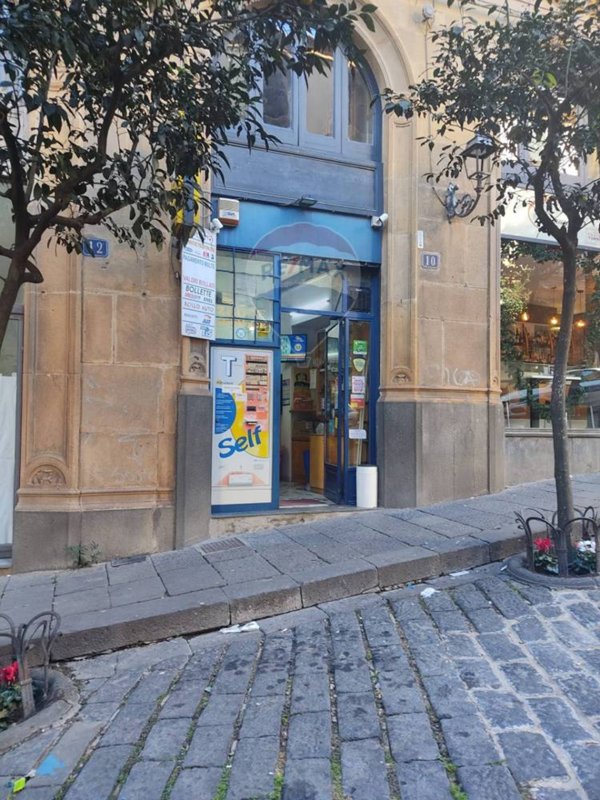 negozio in vendita a Caltagirone