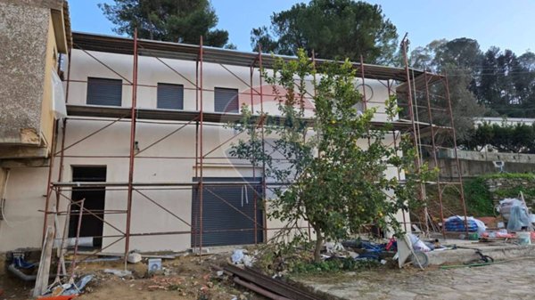 casa indipendente in vendita a Caltagirone