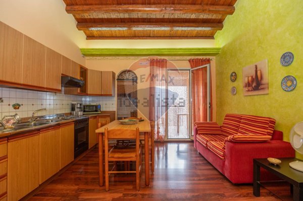 casa indipendente in vendita a Caltagirone