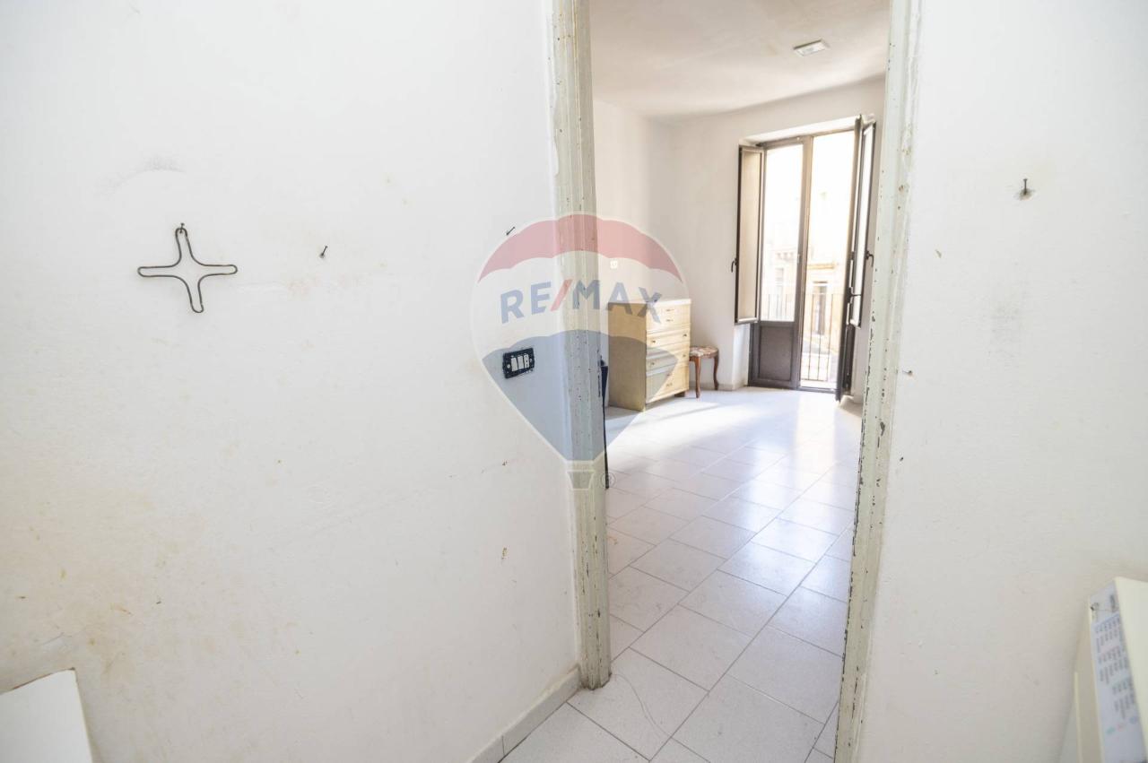 casa indipendente in vendita a Caltagirone