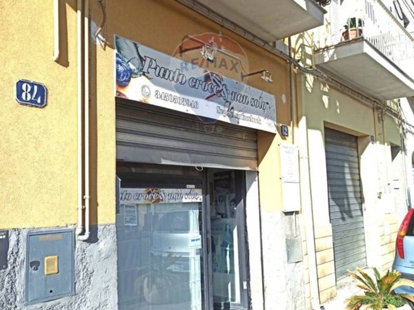 negozio in vendita a Caltagirone