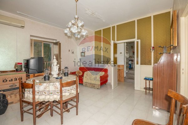 casa indipendente in vendita a Caltagirone
