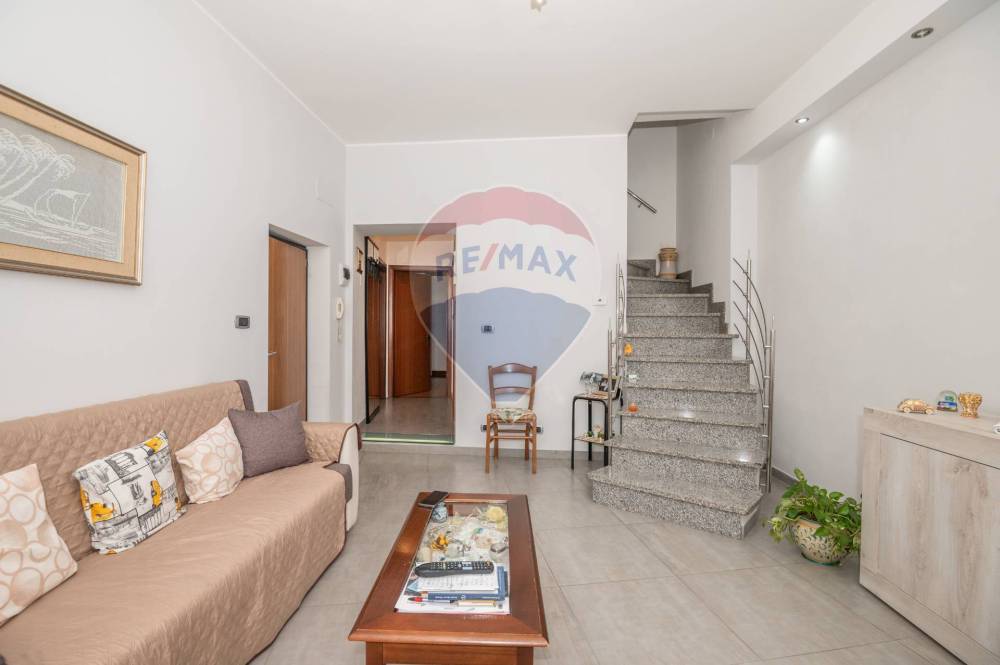 casa indipendente in vendita a Caltagirone