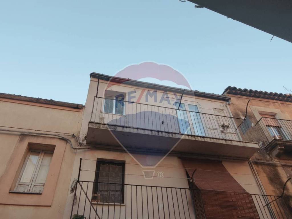 appartamento in vendita a Caltagirone