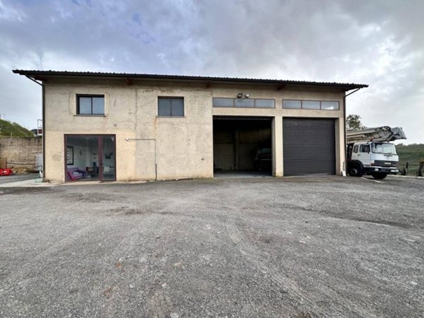 ufficio in vendita a Caltagirone
