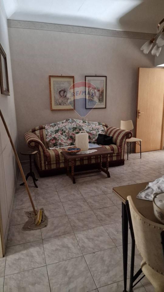 casa indipendente in vendita a Caltagirone