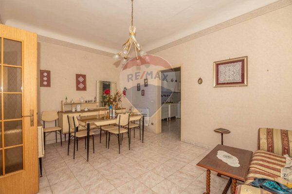 casa indipendente in vendita a Caltagirone