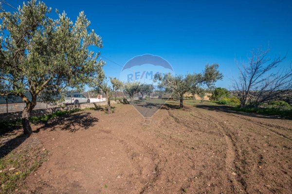 casa indipendente in vendita a Caltagirone