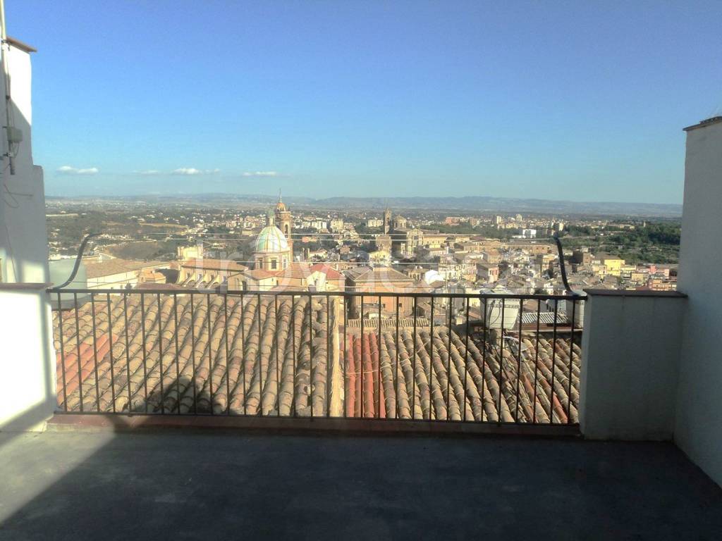 appartamento in vendita a Caltagirone