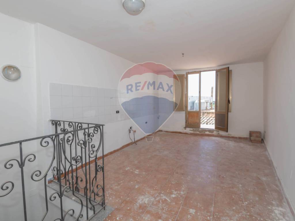 casa indipendente in vendita a Caltagirone