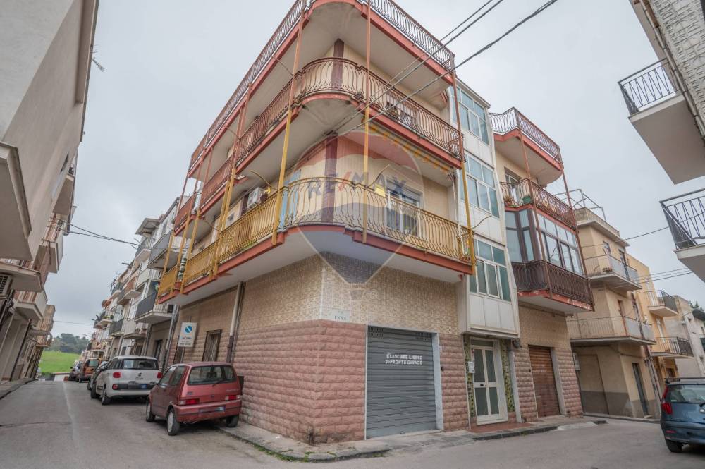 appartamento in vendita a Caltagirone