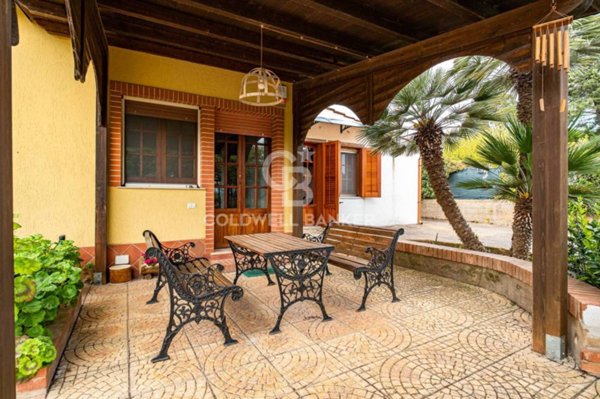 casa indipendente in vendita a Caltagirone in zona Piano San Paolo