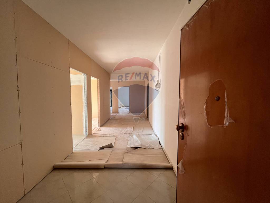 ufficio in vendita a Caltagirone