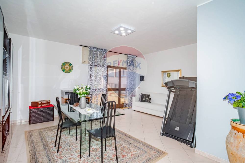 casa indipendente in vendita a Caltagirone