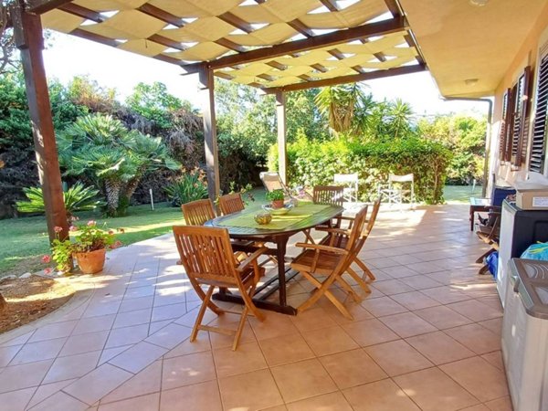 casa indipendente in vendita a Caltagirone