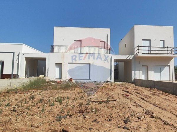 casa indipendente in vendita a Caltagirone in zona San Mauro