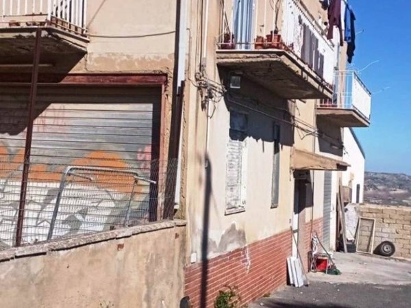 appartamento in vendita a Caltagirone