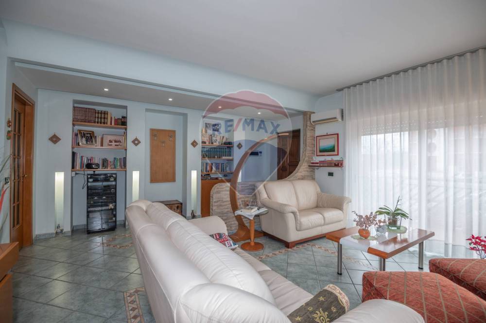casa indipendente in vendita a Caltagirone