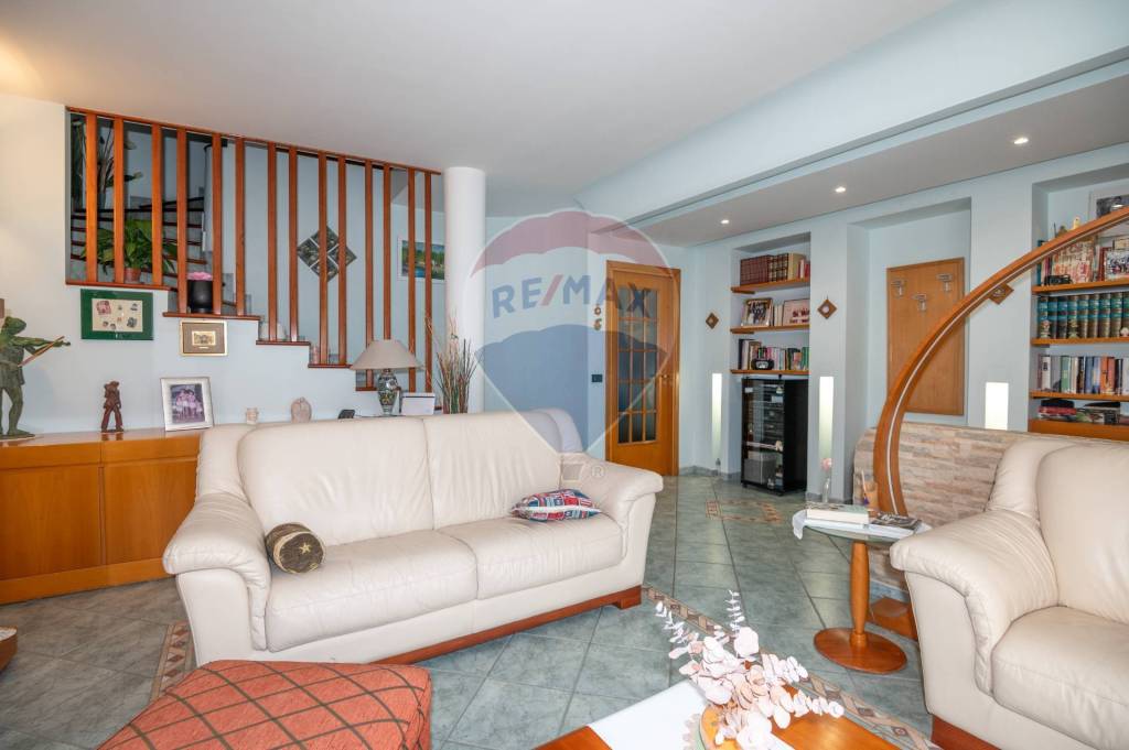 casa indipendente in vendita a Caltagirone