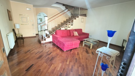 casa indipendente in vendita a Caltagirone