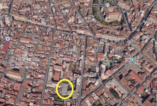 intera palazzina in vendita a Caltagirone