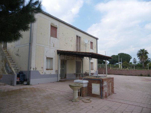 casa indipendente in vendita a Caltagirone in zona Piano San Paolo