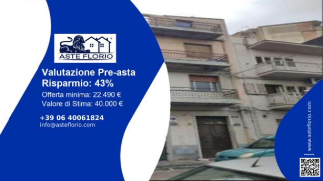 pentavano in vendita a Caltagirone