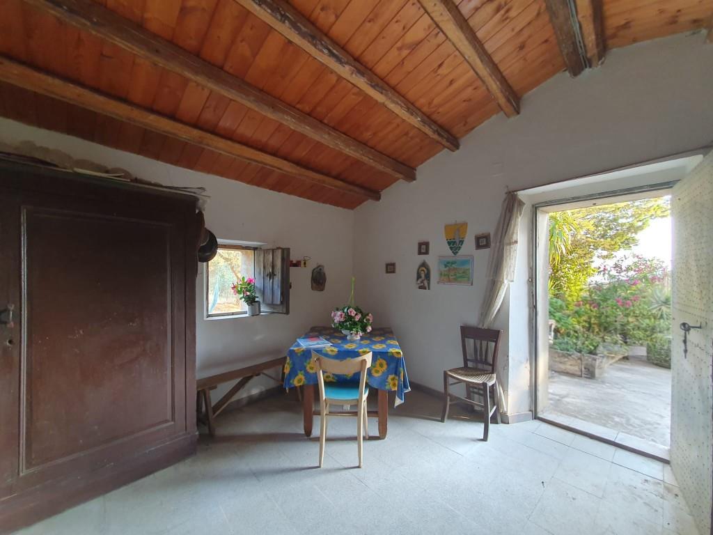 casa indipendente in vendita a Caltagirone in zona San Mauro