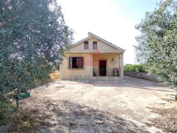 casa indipendente in vendita a Caltagirone