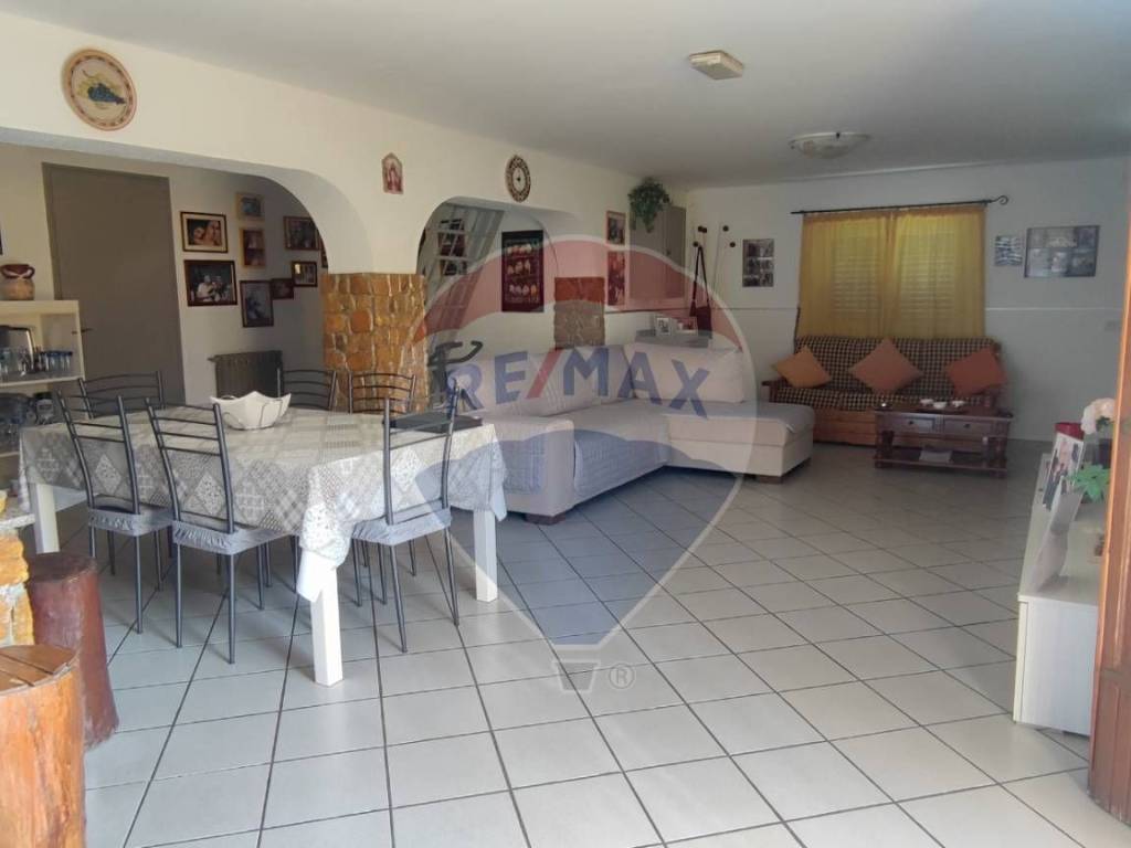 casa indipendente in vendita a Caltagirone