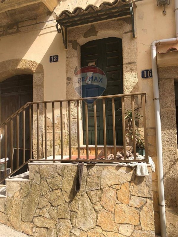 casa indipendente in vendita a Caltagirone