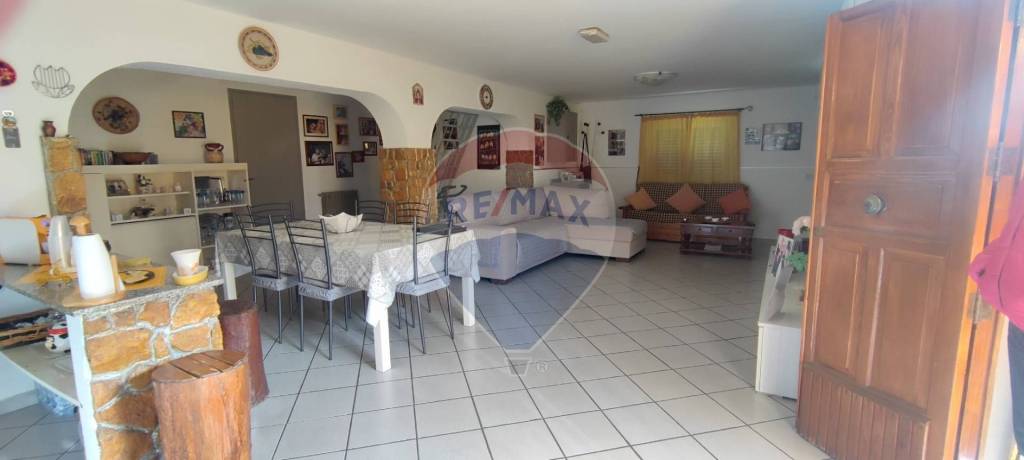 casa indipendente in vendita a Caltagirone